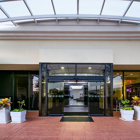 Holiday Inn Houston Sw-Near Sugar Land By Ihg Dış mekan fotoğraf